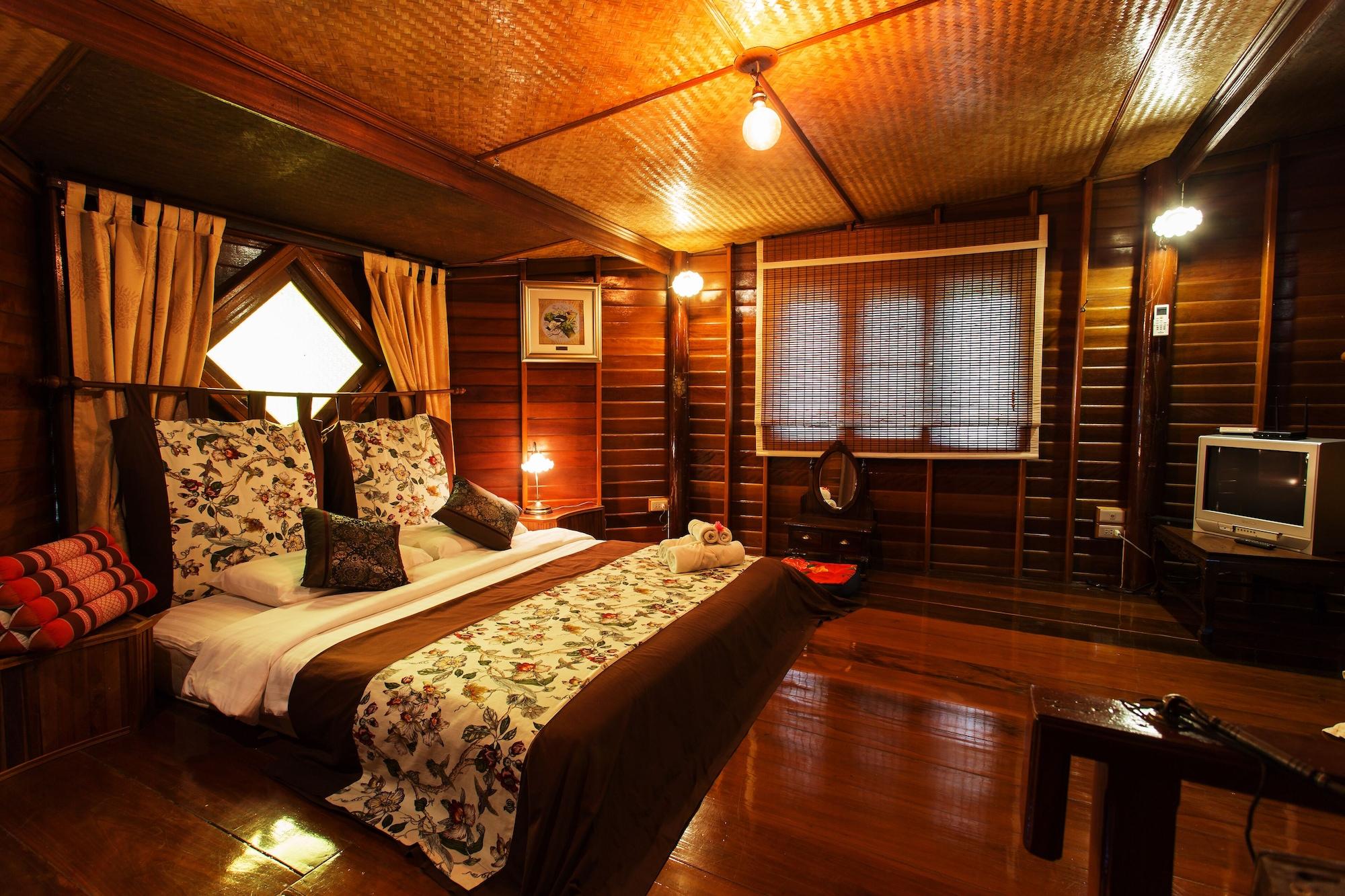 Kaengkrachan Boathouse Paradise Resort Kaeng Krachan Exterior foto